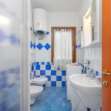 Two-room Facing The Pool In An Elegant Setting Just 2 Km From The Sea Holiday home *