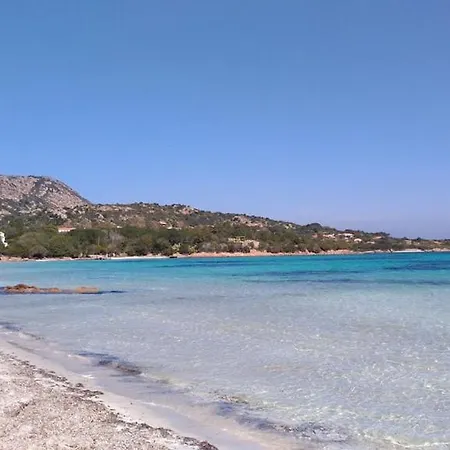 Two-room Facing The Pool In An Elegant Setting Just 2 Km From The Sea Holiday home *